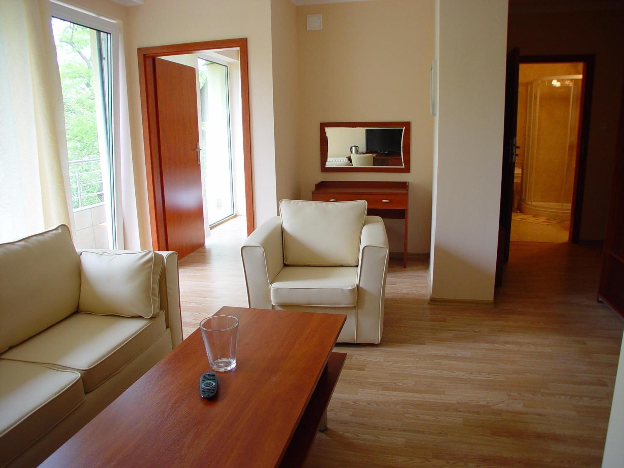 Bed and Breakfast Floryda Юрата Екстер'єр фото